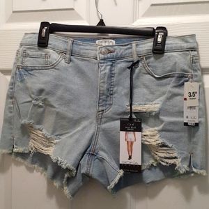 Sophia Vergara Jeans